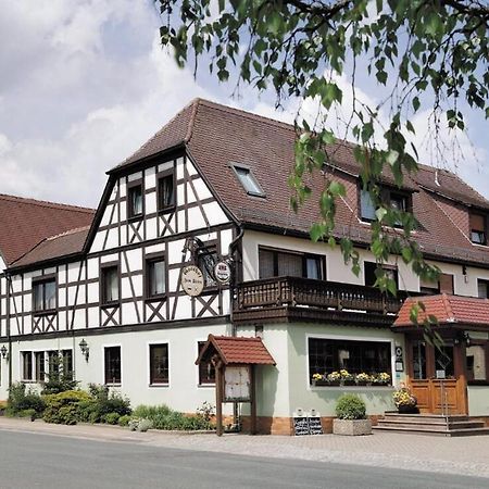 Landgasthof - Hotel Zum Stern Linden  ภายนอก รูปภาพ